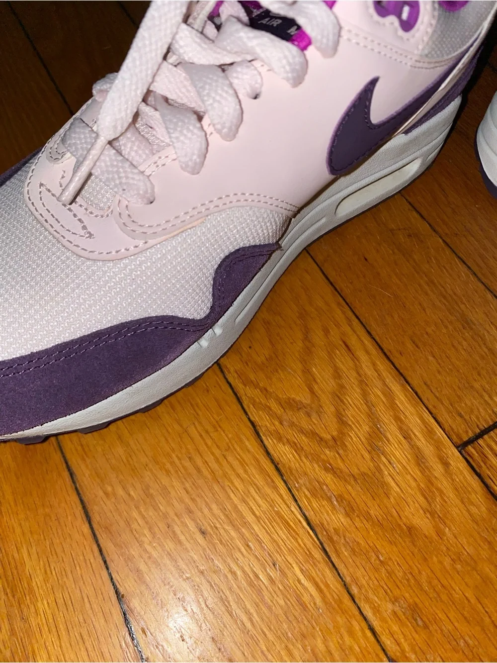 Nike Air Max 1 pink/purple women’s Sz 7